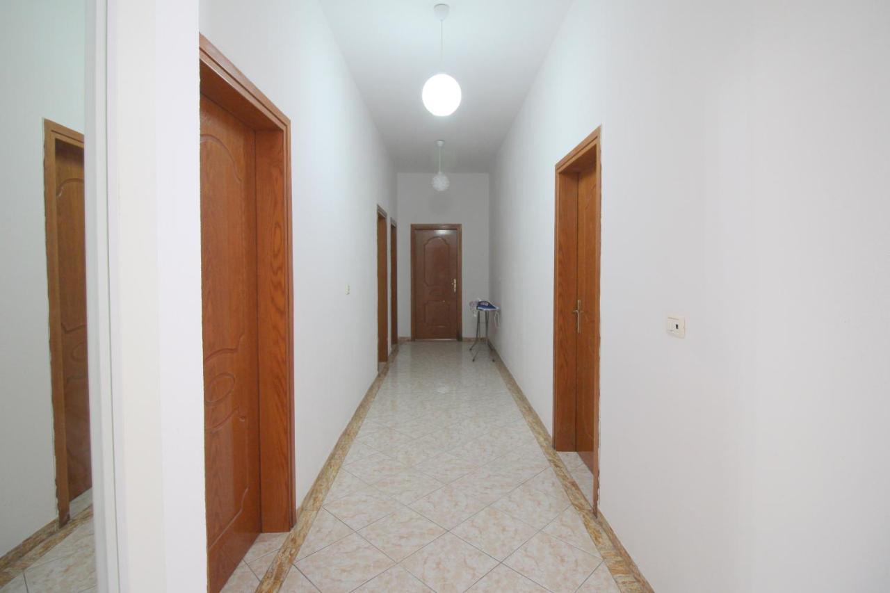 Hotel Vila Vilson Sarandë Esterno foto